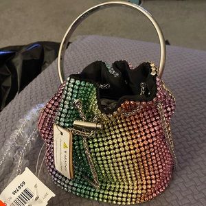 Cute evening bag in iridescent colors